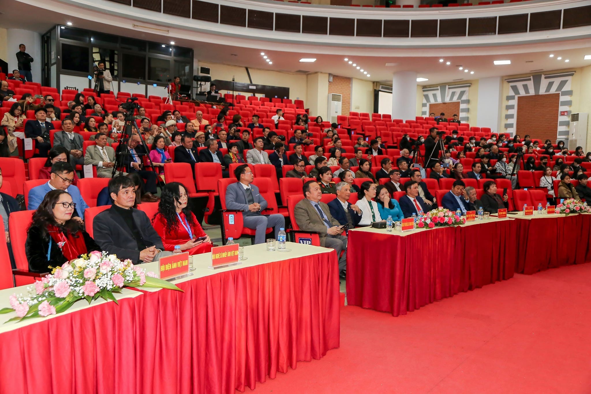 Ngày thành lập Công ty Cổ phần Kiến trúc và Xây dựng Agod Việt Nam 3 Ngày thành lập công ty