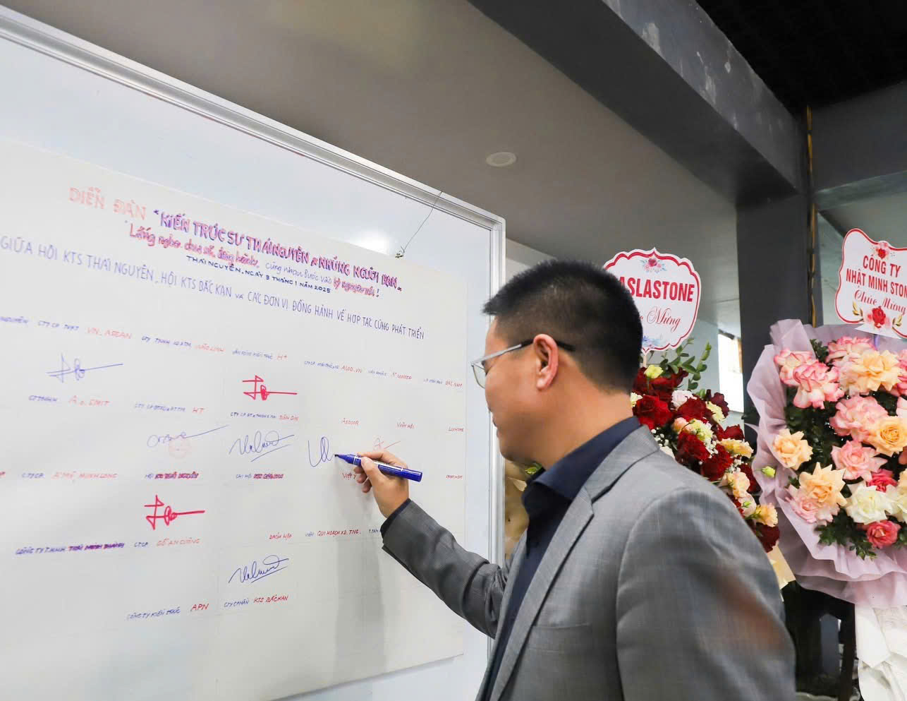 Hội Kiến trúc sư Thái Nguyên tổ chức Diễn đàn “Kiến trúc sư  và những người bạn”